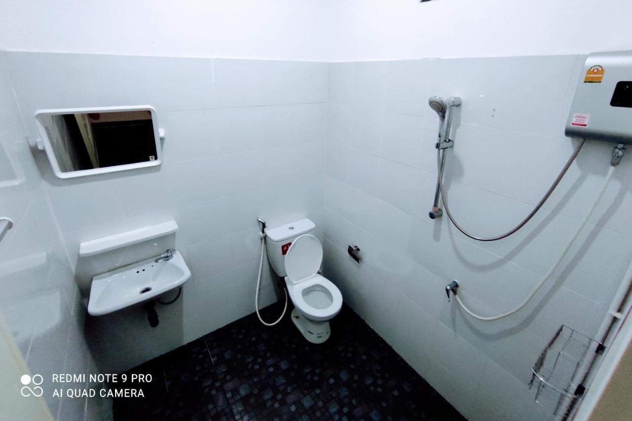 Jamie'S Home With 2 Bedrooms, Can Accommodate 6 Guests Szamed-sziget Kültér fotó