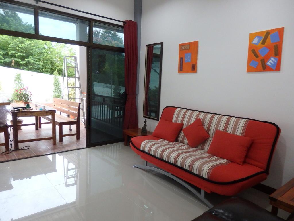 Jamie'S Home With 2 Bedrooms, Can Accommodate 6 Guests Szamed-sziget Kültér fotó